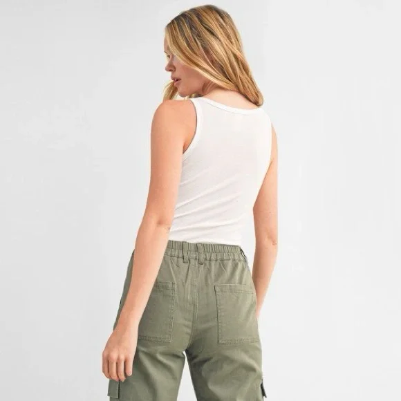 (75275-WHT) RIBBED DEEP SCOOP NECK TANK BODYSUIT TOP TEE - Picture 3 of 5